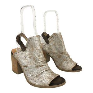 Unity In Diversity Womens Size 39 Metallic Fretia Block Heel Sandal